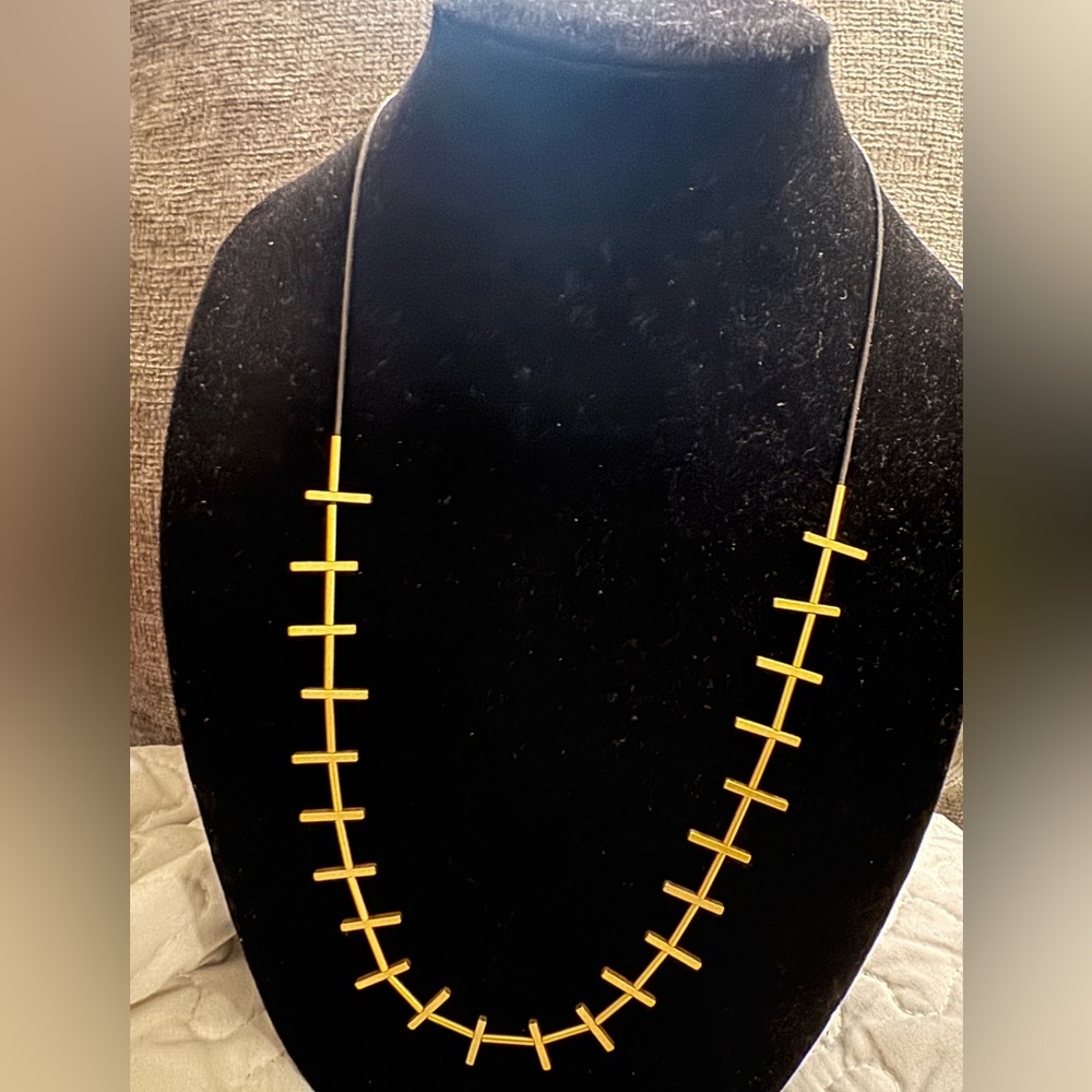 Madewell Elegant Gold Necklace